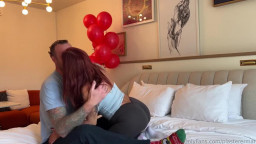 Alexis Fawx - Sexy MILF Gets Cum Drenched Facial By Plasterer Matt